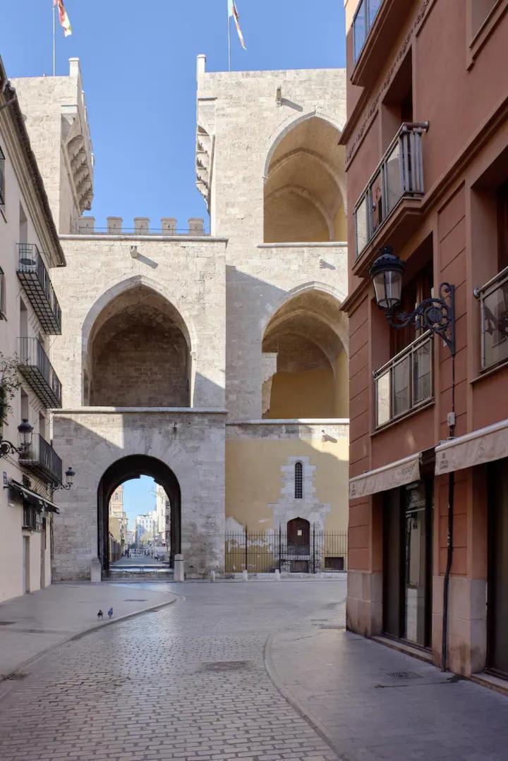 Apartamento Elegante En Plaza Del Carmen F2 Valencia Ngoại thất bức ảnh